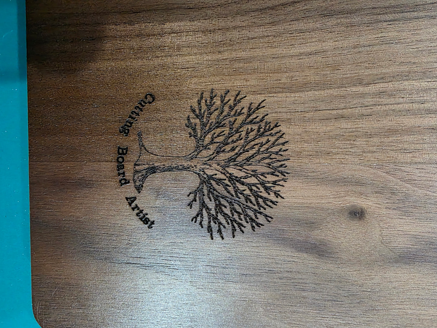 Tulip Cutting Board